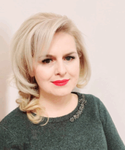 Daniela Săndescu Daniela Sandescu